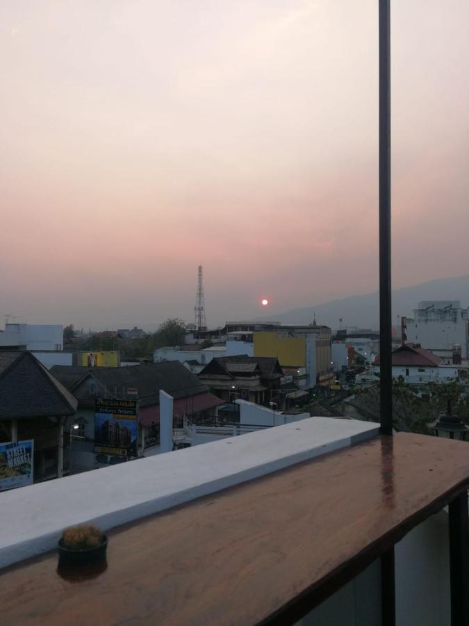 De Nawarat Chiangmai Boutique Apartment Chiang Mai Dış mekan fotoğraf