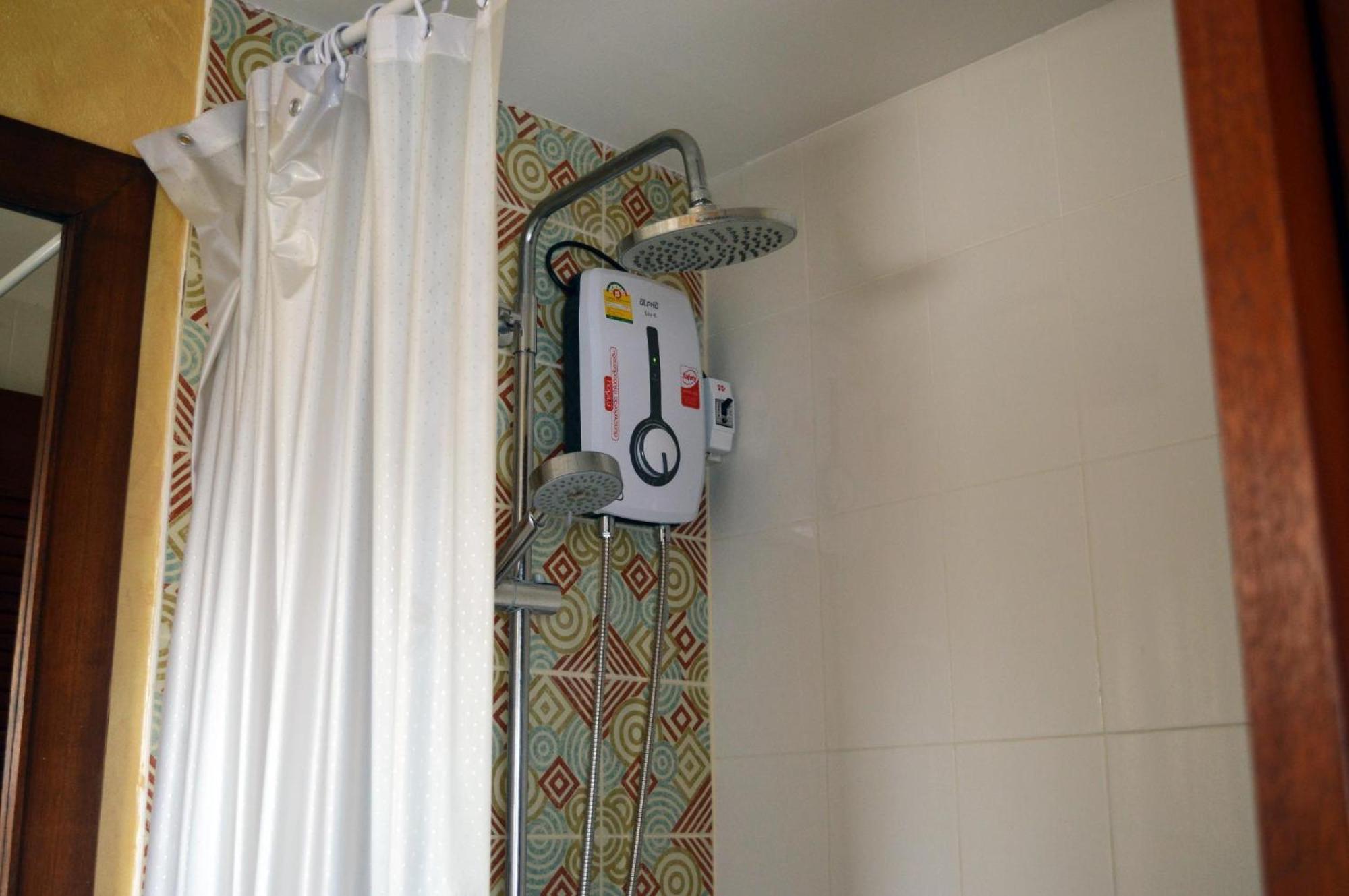 De Nawarat Chiangmai Boutique Apartment Chiang Mai Dış mekan fotoğraf